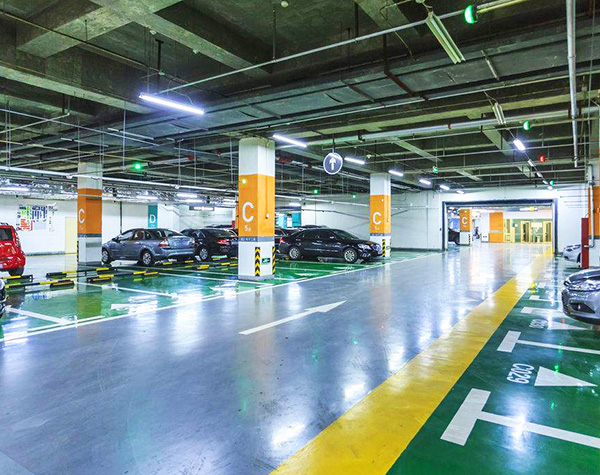 萬達地下停車場